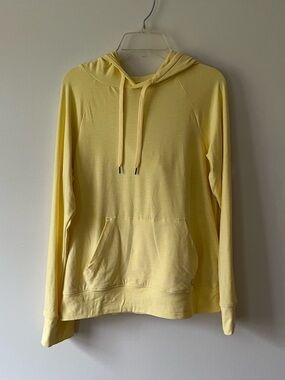 Pro Player Moisture Wicking Hoodie Medium Yellow Long Sleeve Sweatshirt Athletic